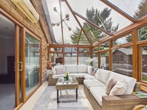 Photo 15- click for photo gallery